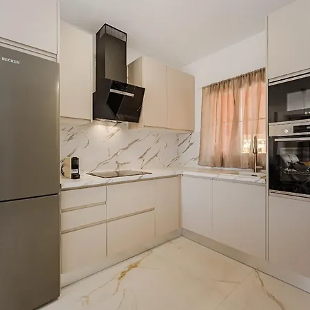 Summer Dreams Sea View Apartment Arona (Tenerife)